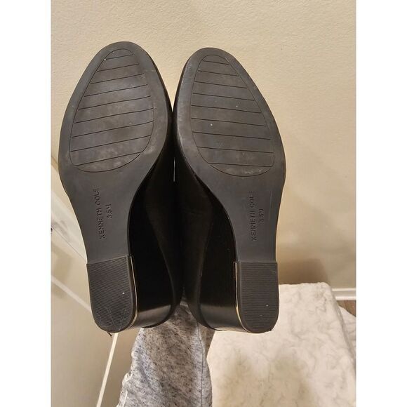Kenneth Cole Merrick Black Leather Wedge Size 8.5 - Picture 7 of 10